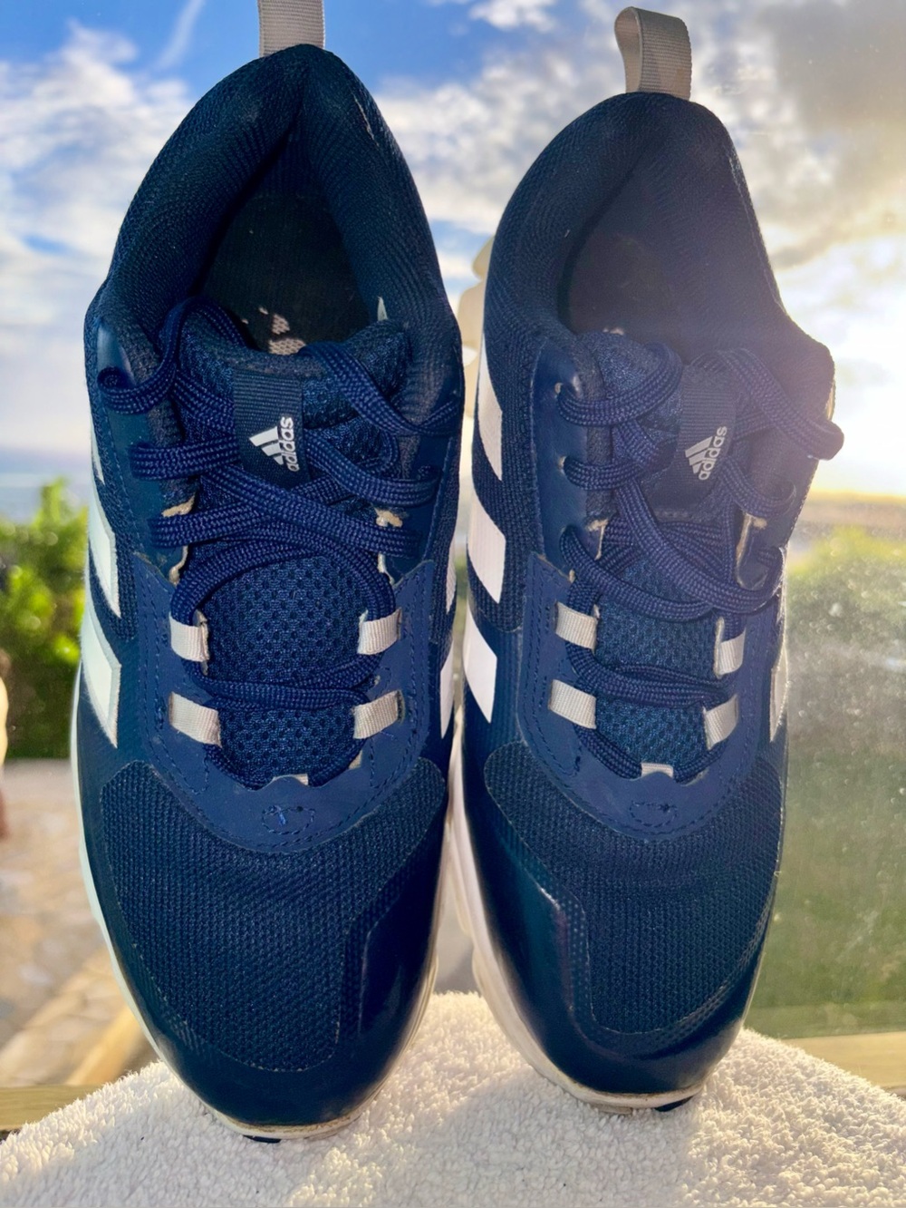 Adidas big Kids Navy and White Athletic Sneakers, size 9
